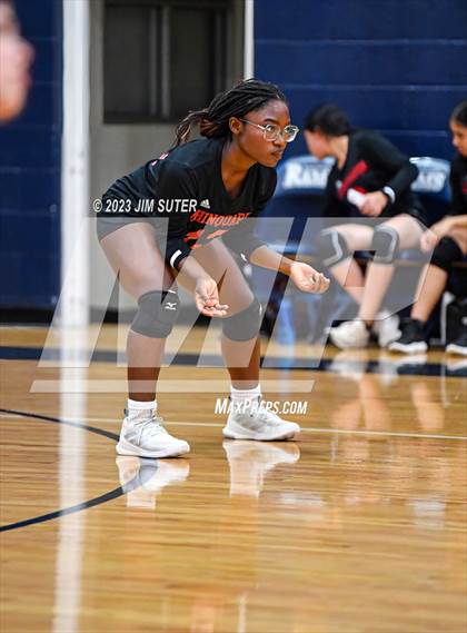 Thumbnail 3 in Allen Academy vs Chinquapin photogallery.