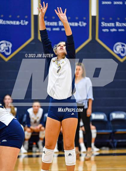 Thumbnail 3 in Allen Academy vs Chinquapin photogallery.