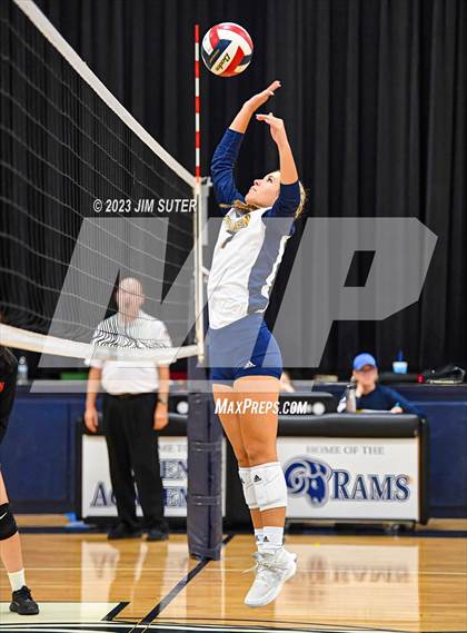 Thumbnail 1 in Allen Academy vs Chinquapin photogallery.