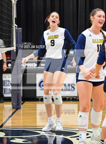 Thumbnail 2 in Allen Academy vs Chinquapin photogallery.