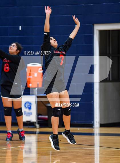 Thumbnail 2 in Allen Academy vs Chinquapin photogallery.