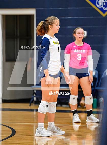 Thumbnail 3 in Allen Academy vs Chinquapin photogallery.