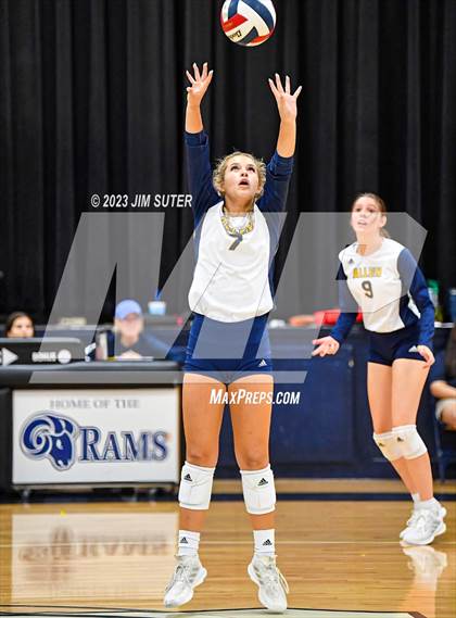 Thumbnail 1 in Allen Academy vs Chinquapin photogallery.
