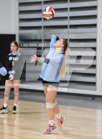 Thumbnail 1 in La Jolla Country Day vs. Deer Valley (Nike TOC Southwest) photogallery.
