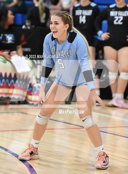 Thumbnail 2 in La Jolla Country Day vs. Deer Valley (Nike TOC Southwest) photogallery.