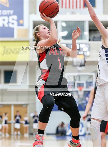 Thumbnail 3 in Alta vs Skyline (UHSAA 4A Quarterfinal) photogallery.
