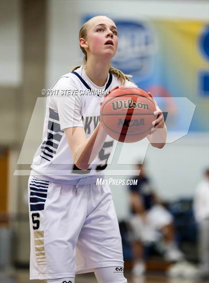 Thumbnail 3 in Alta vs Skyline (UHSAA 4A Quarterfinal) photogallery.
