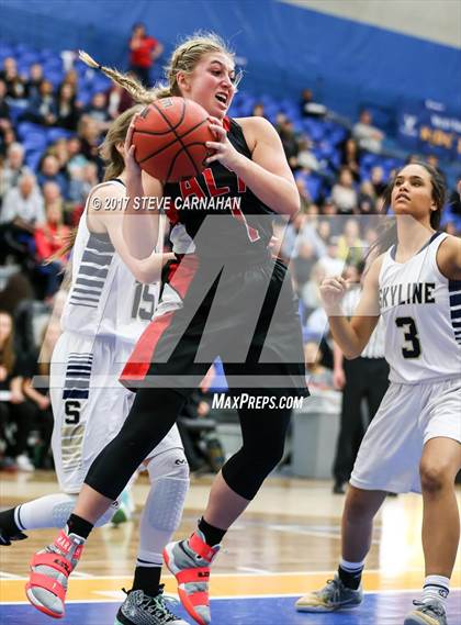 Thumbnail 3 in Alta vs Skyline (UHSAA 4A Quarterfinal) photogallery.