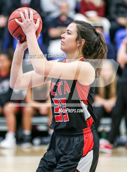 Thumbnail 3 in Alta vs Skyline (UHSAA 4A Quarterfinal) photogallery.