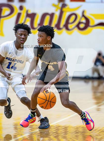 Thumbnail 3 in Dillon vs St. Pauls (Robeson County Shootout)  photogallery.