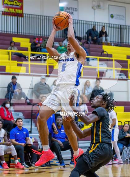 Thumbnail 3 in Dillon vs St. Pauls (Robeson County Shootout)  photogallery.