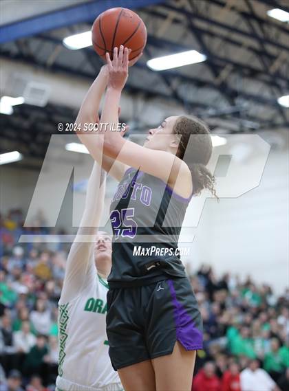Thumbnail 2 in Fairland vs. Unioto (OHSAA D2 District Final) photogallery.