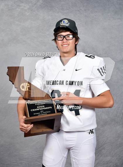 Thumbnail 1 in American Canyon (CIF State Div. 5-A Awards) photogallery.