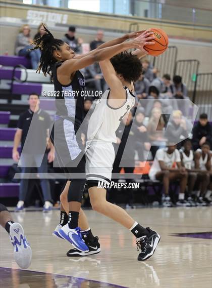 Thumbnail 3 in Real Salt Lake Academy vs. Vashon (Utah Holiday Hoopfest) photogallery.