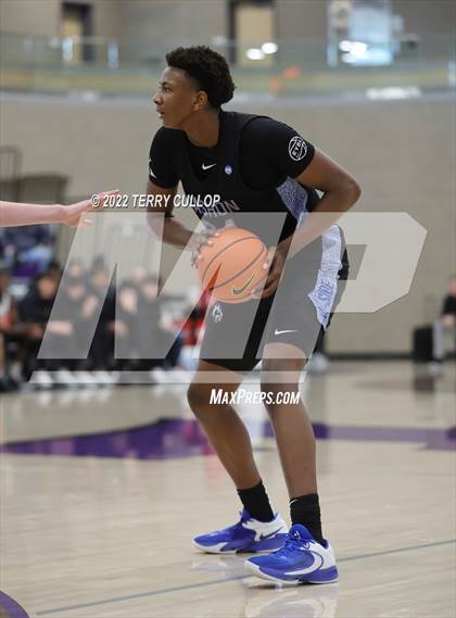 Thumbnail 1 in Real Salt Lake Academy vs. Vashon (Utah Holiday Hoopfest) photogallery.