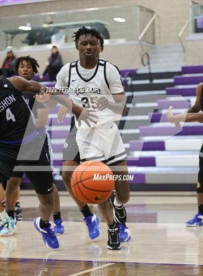 Thumbnail 1 in Real Salt Lake Academy vs. Vashon (Utah Holiday Hoopfest) photogallery.