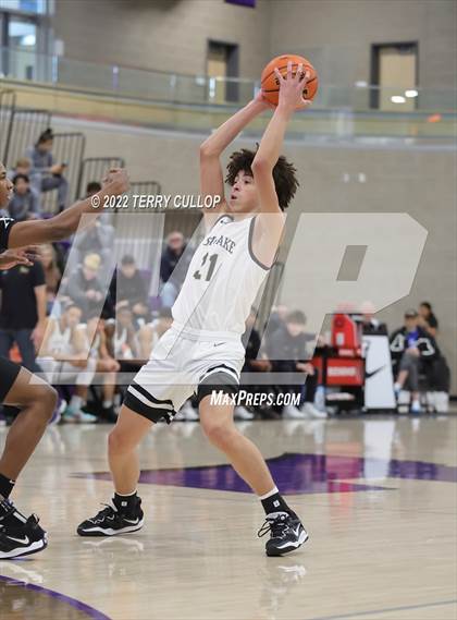 Thumbnail 3 in Real Salt Lake Academy vs. Vashon (Utah Holiday Hoopfest) photogallery.