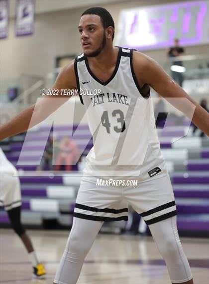 Thumbnail 2 in Real Salt Lake Academy vs. Vashon (Utah Holiday Hoopfest) photogallery.