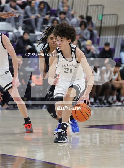 Thumbnail 2 in Real Salt Lake Academy vs. Vashon (Utah Holiday Hoopfest) photogallery.