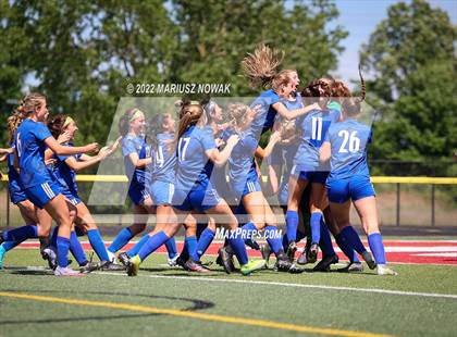 Thumbnail 2 in Stoney Creek vs Rochester (MHSAA Division I District Final) photogallery.