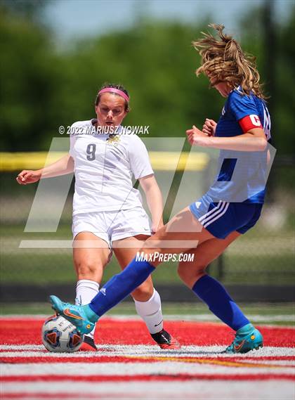 Thumbnail 3 in Stoney Creek vs Rochester (MHSAA Division I District Final) photogallery.