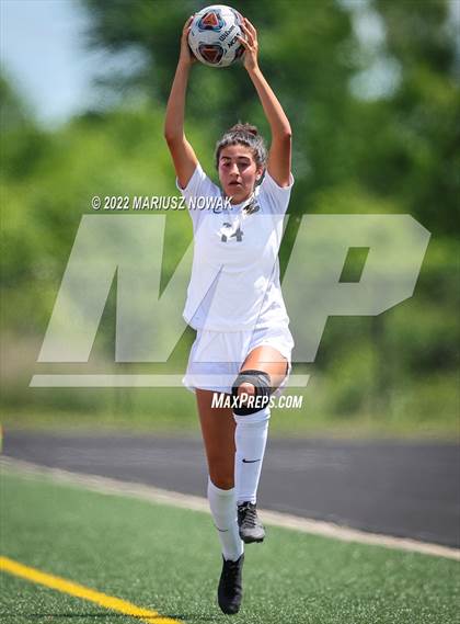 Thumbnail 1 in Stoney Creek vs Rochester (MHSAA Division I District Final) photogallery.