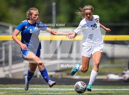 Thumbnail 2 in Stoney Creek vs Rochester (MHSAA Division I District Final) photogallery.