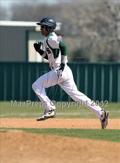 Thumbnail 2 in Italy vs Lake Worth (Ferris Tournament) photogallery.