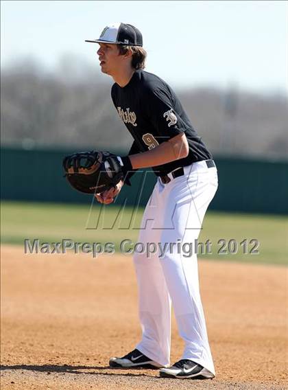 Thumbnail 3 in Italy vs Lake Worth (Ferris Tournament) photogallery.
