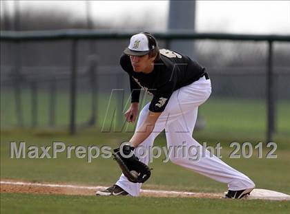 Thumbnail 2 in Italy vs Lake Worth (Ferris Tournament) photogallery.