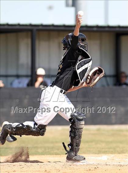 Thumbnail 2 in Italy vs Lake Worth (Ferris Tournament) photogallery.