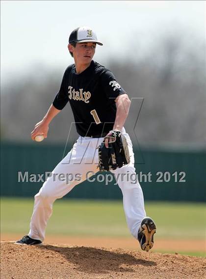 Thumbnail 3 in Italy vs Lake Worth (Ferris Tournament) photogallery.