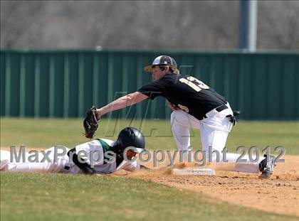Thumbnail 2 in Italy vs Lake Worth (Ferris Tournament) photogallery.