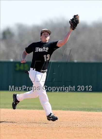 Thumbnail 1 in Italy vs Lake Worth (Ferris Tournament) photogallery.