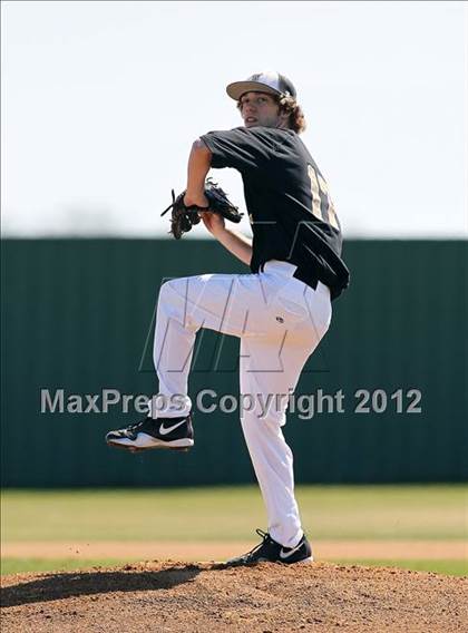 Thumbnail 3 in Italy vs Lake Worth (Ferris Tournament) photogallery.