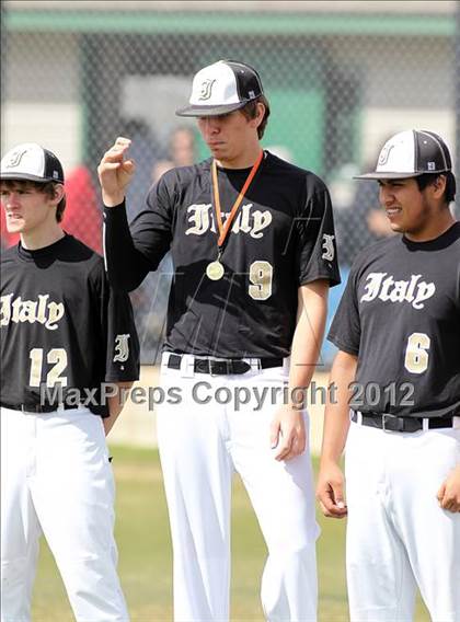 Thumbnail 1 in Italy vs Lake Worth (Ferris Tournament) photogallery.