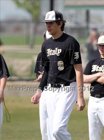 Thumbnail 2 in Italy vs Lake Worth (Ferris Tournament) photogallery.