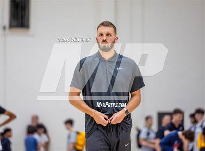 Thumbnail 2 in Columbus vs Platform Elite (Mid-South Basketball Classic) photogallery.
