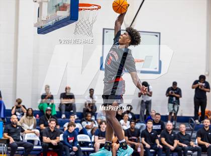 Thumbnail 2 in Columbus vs Platform Elite (Mid-South Basketball Classic) photogallery.