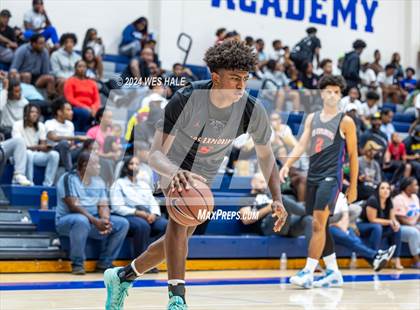 Thumbnail 2 in Columbus vs Platform Elite (Mid-South Basketball Classic) photogallery.