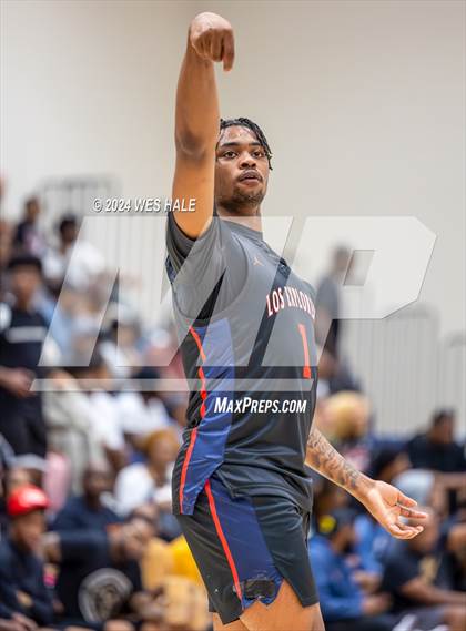Thumbnail 1 in Columbus vs Platform Elite (Mid-South Basketball Classic) photogallery.