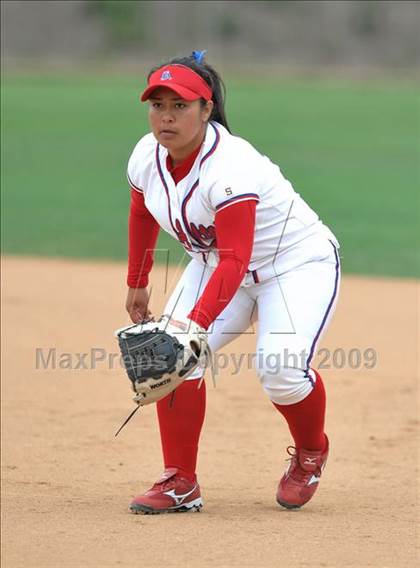 Thumbnail 3 in Dana Hills vs. Los Altos (Timberwolf Classic) photogallery.