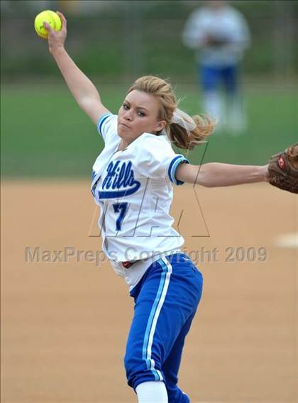 Thumbnail 2 in Dana Hills vs. Los Altos (Timberwolf Classic) photogallery.