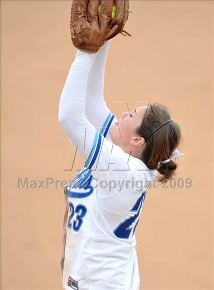 Thumbnail 3 in Dana Hills vs. Los Altos (Timberwolf Classic) photogallery.