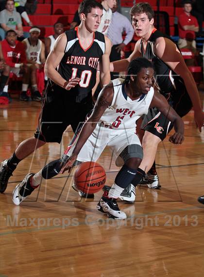 Thumbnail 2 in Lenoir City vs West (D4AAA Quarterfinals) photogallery.