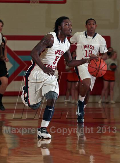 Thumbnail 1 in Lenoir City vs West (D4AAA Quarterfinals) photogallery.