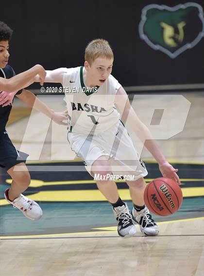 Thumbnail 3 in Hamilton vs Basha photogallery.