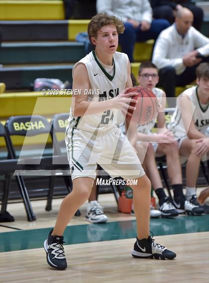Thumbnail 1 in Hamilton vs Basha photogallery.