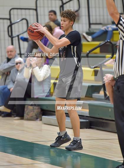 Thumbnail 1 in Hamilton vs Basha photogallery.