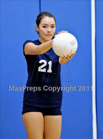 Thumbnail 2 in Rocklin vs. Casa Roble (CIF SJS Playoffs) photogallery.